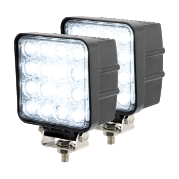 2x LED Arbeitsscheinwerfer 48W 38,7° 2.880lm 2x LED Arbeitsscheinwerfer 48W 38,7° 2.880lm
